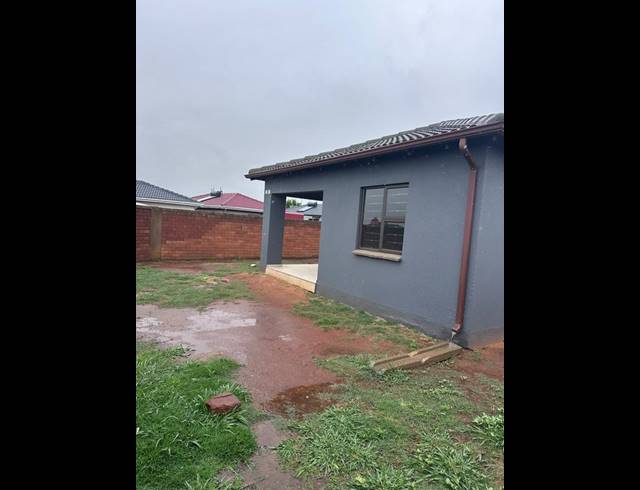 4 BEDROOM HOUSE FOR SALE IN KLIPPOORTJIE